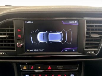 SEAT Leon 1.5 TSI EVO FR Black Edition Euro 6 (s/s) 5dr