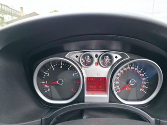 Ford Focus 1.8 Zetec 5dr