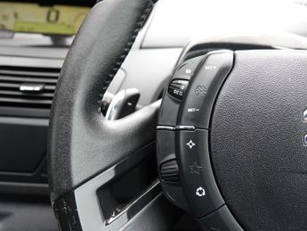 Citroen C4 Picasso 1.6 HDi Exclusive MPV 5dr Diesel EGS6 Euro 4 (110 ps)
