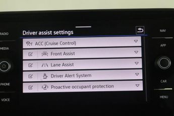 Volkswagen T-Roc 1.5 TSI Life DSG Euro 6 (s/s) 5dr