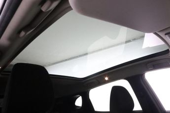 Nissan Qashqai 1.3 DIG-T MHEV Acenta Premium Euro 6 (s/s) 5dr