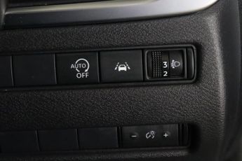 Nissan Qashqai 1.3 DIG-T MHEV Acenta Premium Euro 6 (s/s) 5dr