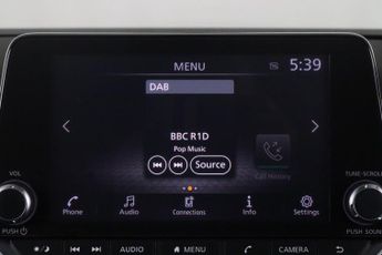 Nissan Qashqai 1.3 DIG-T MHEV Acenta Premium Euro 6 (s/s) 5dr