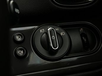 MINI Countryman 1.5 Cooper Classic Steptronic Euro 6 (s/s) 5dr