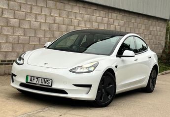 Tesla Model 3 Standard Range Plus Auto RWD 4dr