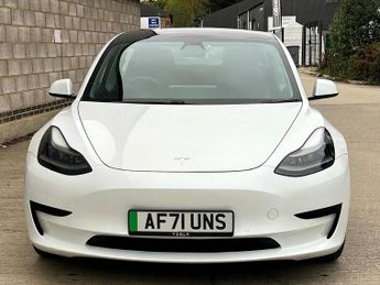 Tesla Model 3 Standard Range Plus Auto RWD 4dr