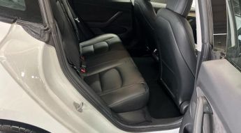 Tesla Model 3 Standard Range Plus Auto RWD 4dr