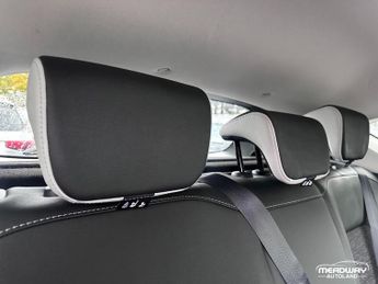 Renault Captur 1.6 E-TECH techno Auto Euro 6 (s/s) 5dr