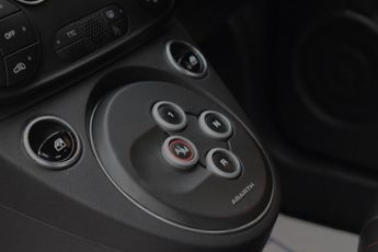 Abarth 695C 1.4 T-Jet Competizione Cabrio Auto Euro 6 2dr