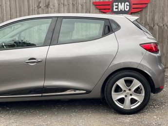 Renault Clio 1.5 dCi Dynamique MediaNav EDC Euro 5 5dr
