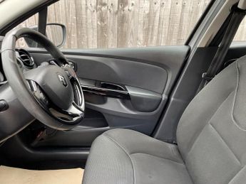 Renault Clio 1.5 dCi Dynamique MediaNav EDC Euro 5 5dr