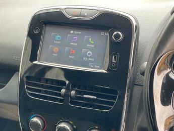 Renault Clio 1.5 dCi Dynamique MediaNav EDC Euro 5 5dr