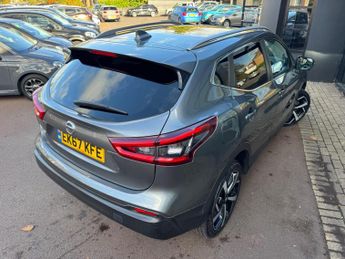 Nissan Qashqai 1.2 DIG-T Tekna XTRON Euro 6 (s/s) 5dr