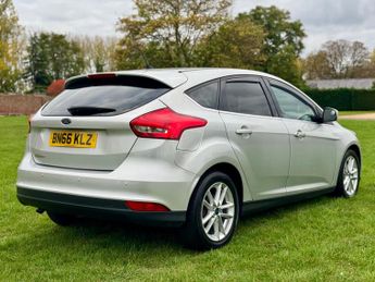 Ford Focus 1.5 TDCi Zetec Powershift Euro 6 (s/s) 5dr