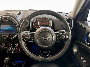 MINI Countryman 1.5 10kWh Cooper SE Exclusive Auto ALL4 Euro 6 (s/s) 5dr