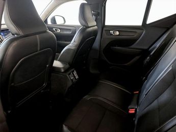 Volvo XC40 2.0 D3 Momentum Euro 6 (s/s) 5dr