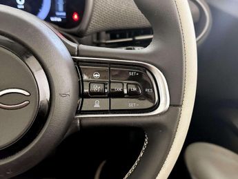 Fiat 500e C 42kWh La Prima Auto 2dr