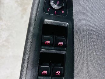 SEAT Leon 1.6 TDI SE DSG Euro 6 (s/s) 5dr