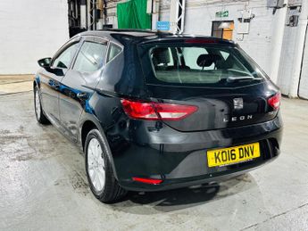 SEAT Leon 1.6 TDI SE DSG Euro 6 (s/s) 5dr