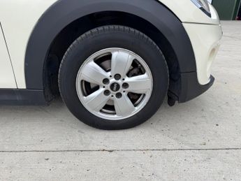 MINI Hatch 1.2 One Auto Euro 6 (s/s) 3dr