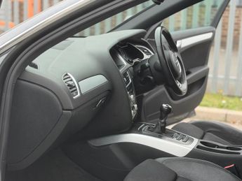 Audi A4 Avant 2.0 TDI S line Multitronic Euro 5 (s/s) 5dr