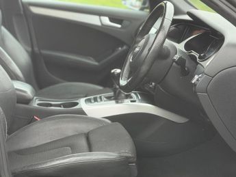 Audi A4 Avant 2.0 TDI S line Multitronic Euro 5 (s/s) 5dr