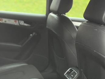 Audi A4 Avant 2.0 TDI S line Multitronic Euro 5 (s/s) 5dr