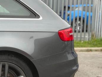 Audi A4 Avant 2.0 TDI S line Multitronic Euro 5 (s/s) 5dr