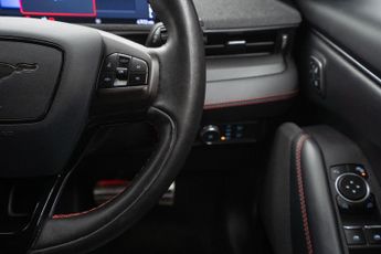 Ford Mustang Mach-E Mustang Mach-E SUV Automatic Electric