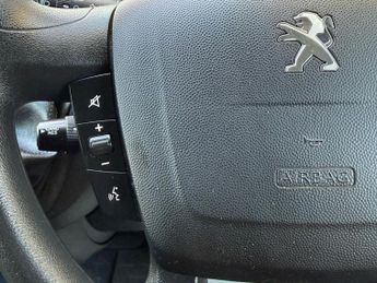 Peugeot Boxer 2.2 BlueHDi 335 Professional L3 H2 Euro 6 (s/s) 5dr