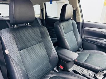 Mitsubishi Outlander 2.0h 12kWh GX3h CVT 4WD Euro 5 (s/s) 5dr