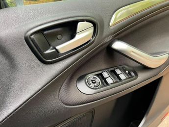 Ford Galaxy 2.0 TDCi Titanium Powershift Euro 5 5dr
