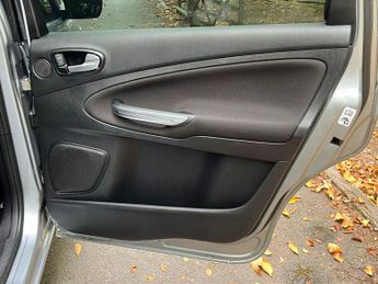 Ford Galaxy 2.0 TDCi Titanium Powershift Euro 5 5dr