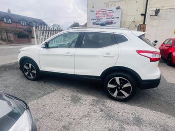 Nissan Qashqai 1.6 dCi n-tec+ XTRON 2WD Euro 6 (s/s) 5dr