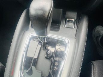 Nissan Qashqai 1.6 dCi n-tec+ XTRON 2WD Euro 6 (s/s) 5dr