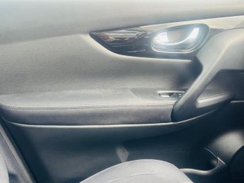 Nissan Qashqai 1.6 dCi n-tec+ XTRON 2WD Euro 6 (s/s) 5dr