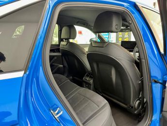 Audi A4 2.0 TFSI 35 S line S Tronic Euro 6 (s/s) 4dr