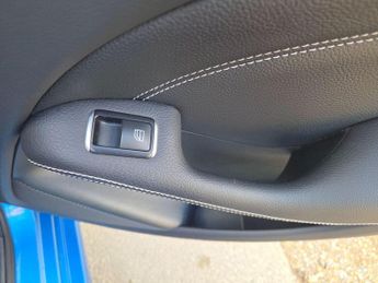 Mercedes-Benz B Class B250e Electric Art (Premium) Auto 5dr
