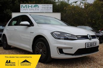 Volkswagen e-Golf 35.8kWh e-Golf Auto 5dr