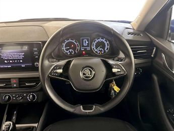 Skoda Kamiq 1.0 TSI SE Euro 6 (s/s) 5dr