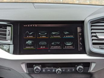 Audi A1 1.0 TFSI 30 S line Sportback S Tronic Euro 6 (s/s) 5dr