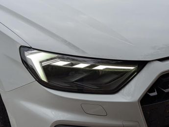 Audi A1 1.0 TFSI 30 S line Sportback S Tronic Euro 6 (s/s) 5dr