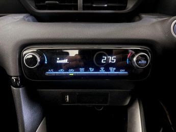 Mazda Mazda2 HYBRID 1.5h Agile CVT Euro 6 (s/s) 5dr