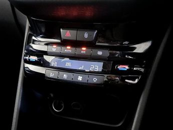 Peugeot 2008 1.2 PureTech Allure Premium Euro 6 (s/s) 5dr