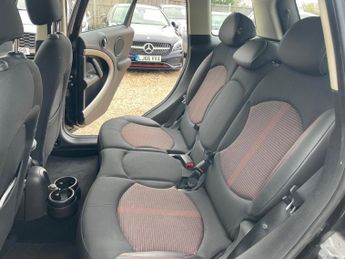 MINI Countryman 2.0 Cooper D Auto ALL4 Euro 5 5dr