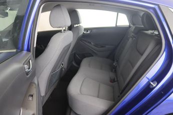 Hyundai IONIQ 38.3kWh Premium Auto 5dr