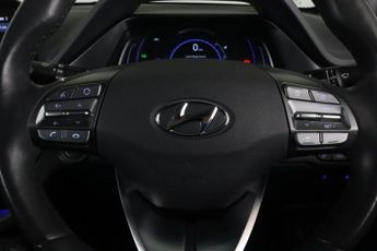 Hyundai IONIQ 38.3kWh Premium Auto 5dr