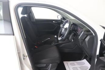 Audi A1 1.0 TFSI 25 Technik Sportback Euro 6 (s/s) 5dr