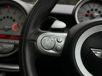 MINI Hatch 1.6 Cooper Steptronic Euro 4 3dr