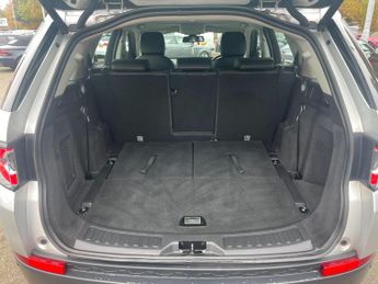Land Rover Discovery Sport 2.0 TD4 SE Tech Auto 4WD Euro 6 (s/s) 5dr